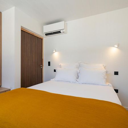 Les Suites 7 Anges - Parking, Vue Cathedrale & Centre Historique แร็งส์ ภายนอก รูปภาพ