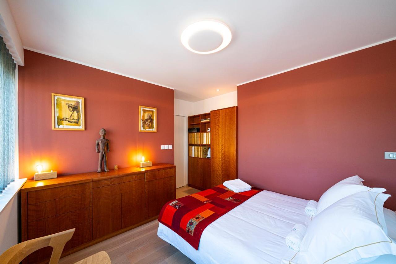 Les Suites 7 Anges - Parking, Vue Cathedrale & Centre Historique แร็งส์ ภายนอก รูปภาพ