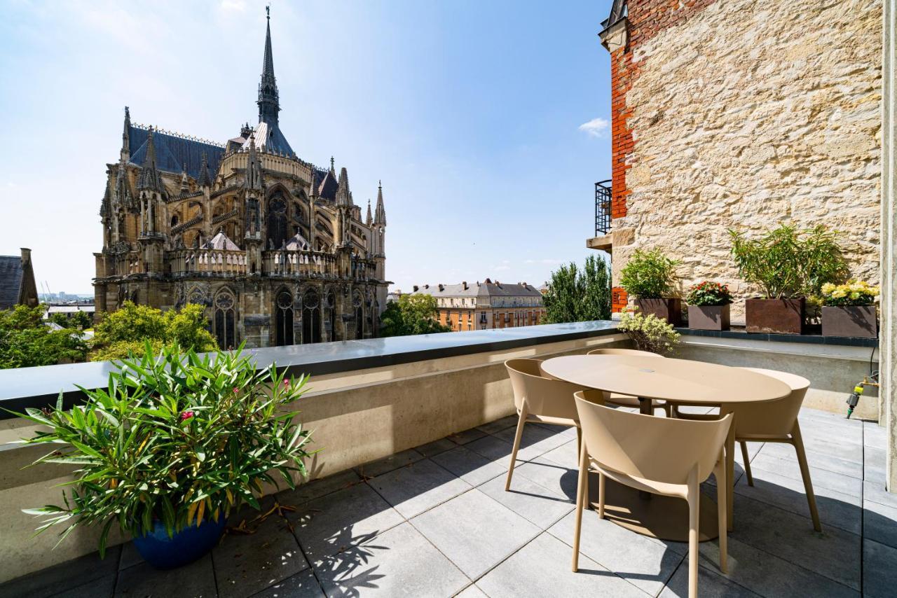 Les Suites 7 Anges - Parking, Vue Cathedrale & Centre Historique แร็งส์ ภายนอก รูปภาพ