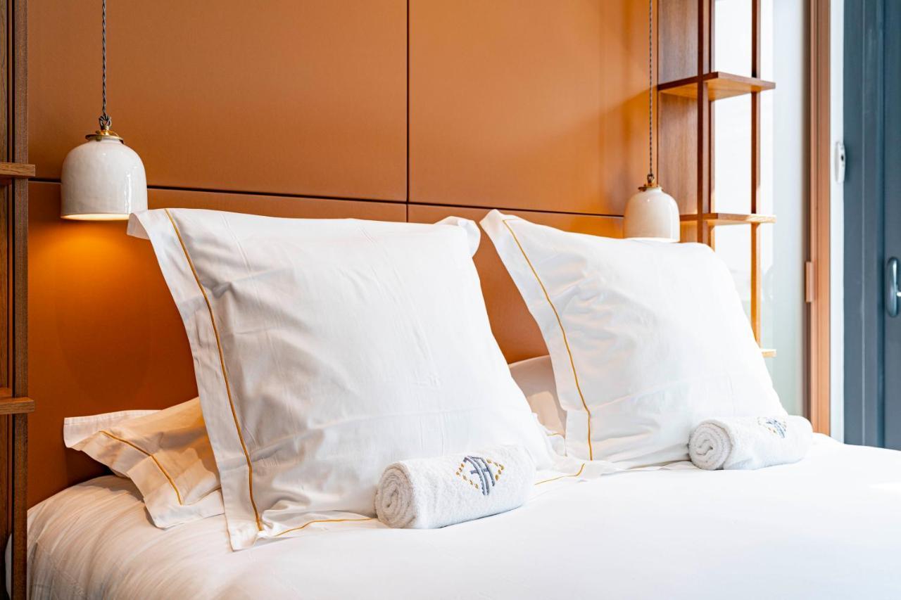 Les Suites 7 Anges - Parking, Vue Cathedrale & Centre Historique แร็งส์ ภายนอก รูปภาพ