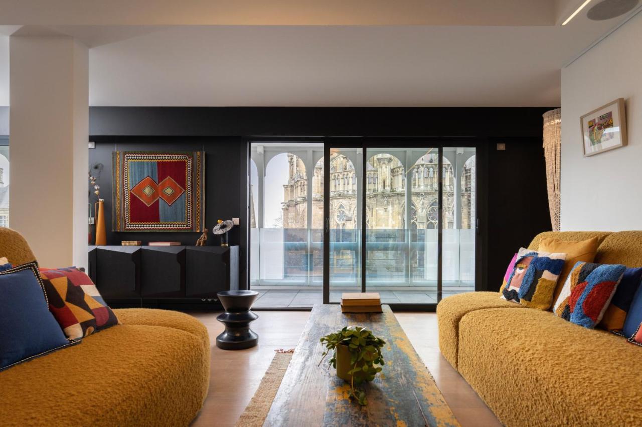 Les Suites 7 Anges - Parking, Vue Cathedrale & Centre Historique แร็งส์ ภายนอก รูปภาพ