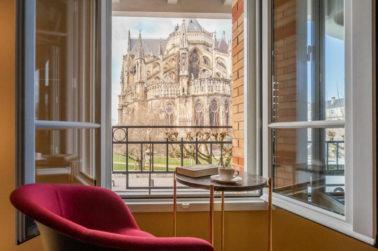 Les Suites 7 Anges - Parking, Vue Cathedrale & Centre Historique แร็งส์ ภายนอก รูปภาพ