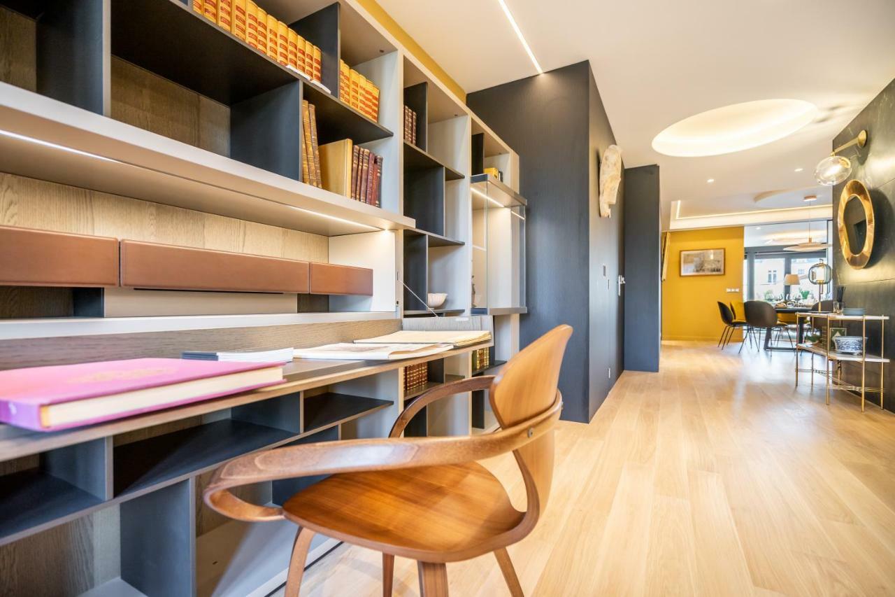 Les Suites 7 Anges - Parking, Vue Cathedrale & Centre Historique แร็งส์ ภายนอก รูปภาพ